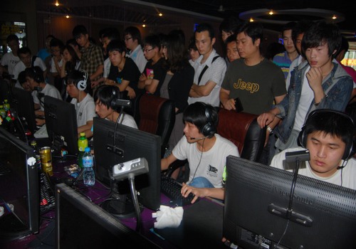 【赛前预告】2020KPL秋季赛11.19赛程，西安WE vs KS.YTG，杭州LGD大鹅 vs RW侠